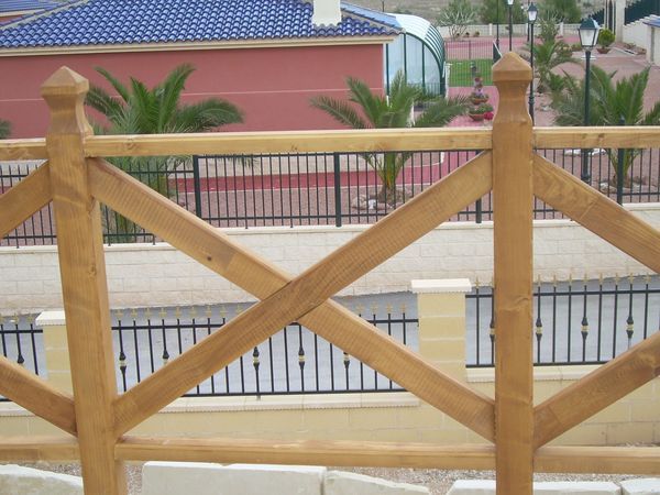 Vallas de madera