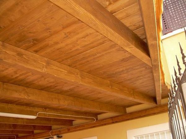 pergola de madera