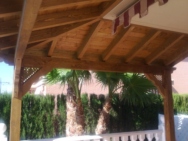 pergola de madera